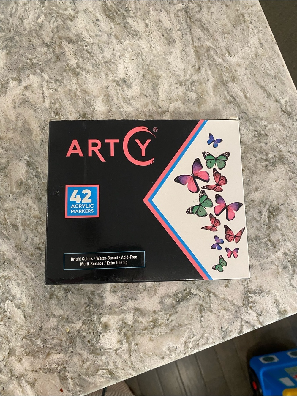 Artyc 42 Acrylic Markers Set Brand New